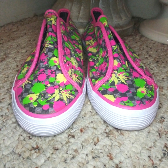 Keds Dahlia Gray Checkerboard Pink, Green, Yellow & Gray Paint Splatter Sneakers - Picture 4 of 12